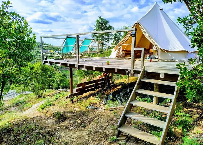 Uxa Paraiso * Penela